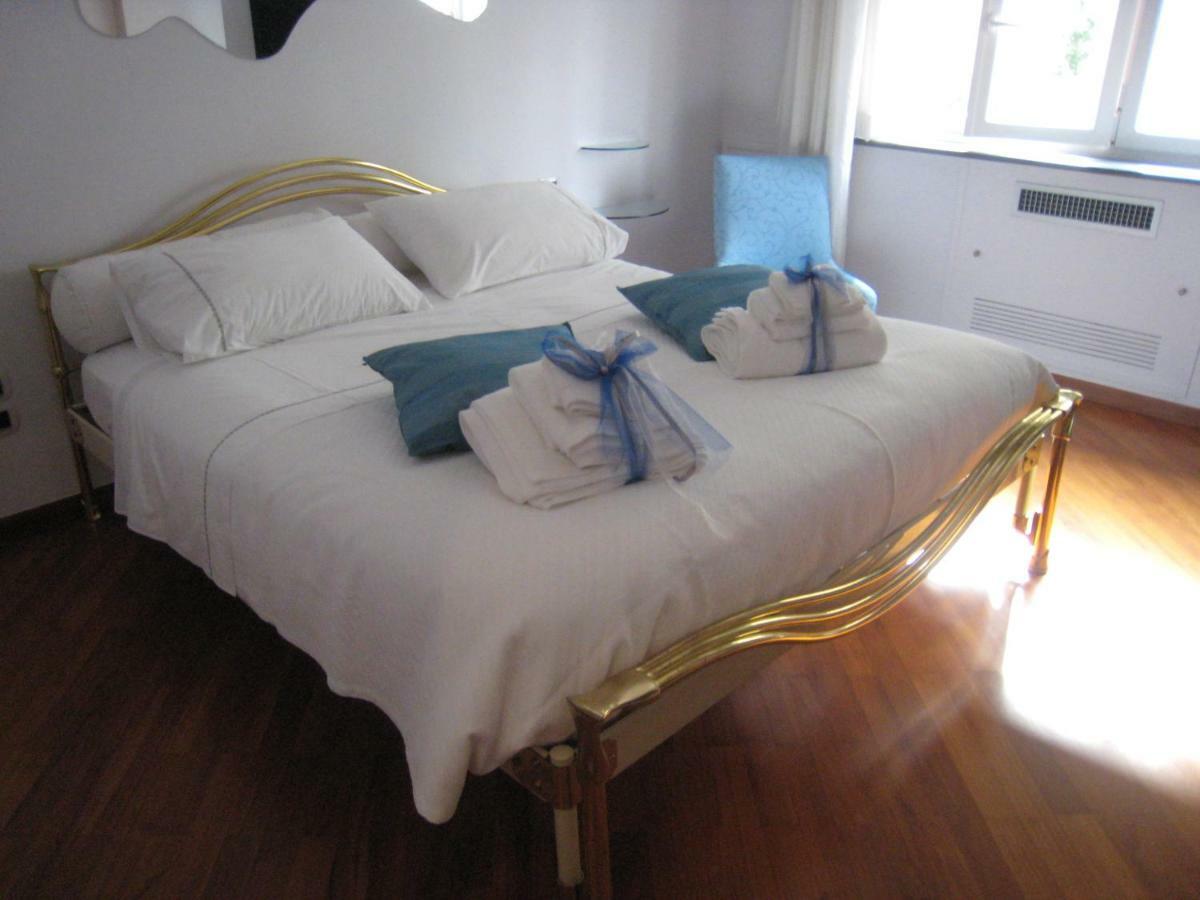 Dimora Tafuri Bed and Breakfast Salerno Buitenkant foto